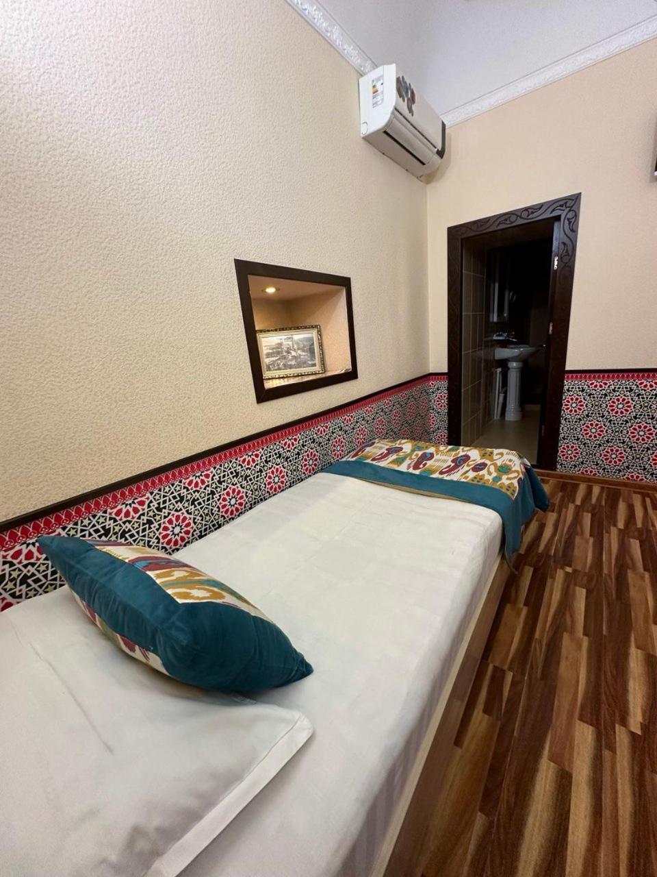 Karavansaray Khurjin Old Μπουχάρα Εξωτερικό φωτογραφία